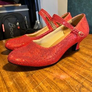 Red glitter heels. Wizard of oz. Dorothy